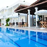 Costa Maya Hotel