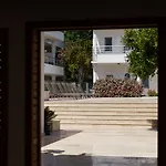 Costa Maya 3*